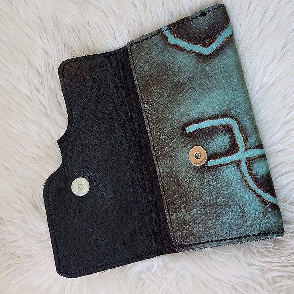 NWOT BOUTIQUE LEATHER COMPANY LARGE CLUTCH/WALLET - Picture 6 of 11